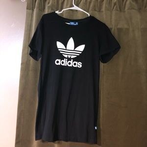Large, oversized ADIDAS tee/dress